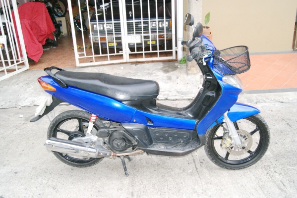 ขายนูโวตัวเก่าแท้ ๆ สีน้ำเงิน ทะเบียนโอน ขาดปีหน้า