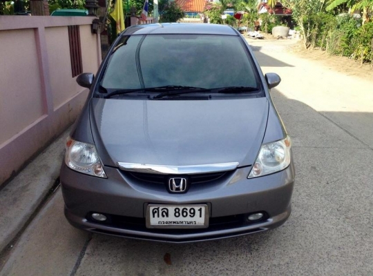 honda city  ปี2005  เกียร์ออโต้ สภาพดีมาก