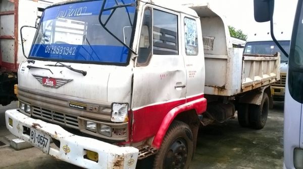 ขาย 6 ล้อดั้มยาง 900 HINO KL340 วางหัว F18 เฟืองท้ายใหญ่ เครื่อง EH100 145 HP รถขายตามสภาพเก็บอีกนิดสวยเลย ทะเบียนพร้อมโอนครับ ขาย 6 ล้อดั้มยาง 900 HINO KL340 วางหัว F18 เฟืองท้ายใหญ่ เครื่อง EH100 145 HP รถขายตามสภาพเก็บอีกนิดสวยเลย ทะเบียนพร้อมโอนครับ