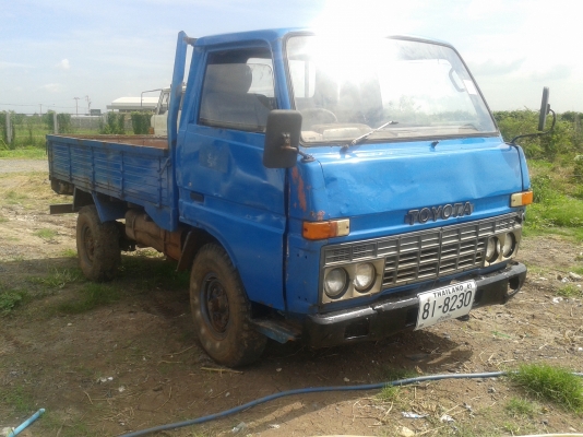 ขาย toyota bu 20 หนุ่มทางหลวง 4 ล้อ
