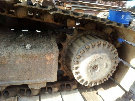 ขายรถขุดแบ็คโค โคมัสสุ200-3 สภาพร้อมใช้งาน เอกสารอินวอยซ์ ช่วงล่างดี เอวดี เครื่องเดิม ปั๊มเดิม ราคา590,000