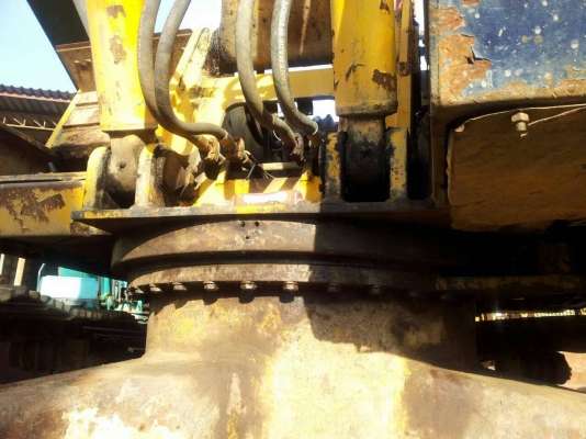 ขายรถขุดแบ็คโค โคมัสสุ200-3 สภาพร้อมใช้งาน เอกสารอินวอยซ์ ช่วงล่างดี เอวดี เครื่องเดิม ปั๊มเดิม ราคา590,000