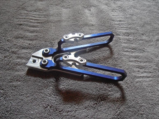 ขายอะหลั่ย KLX DTX เเละ KSR กว่า 30 รายการครับ