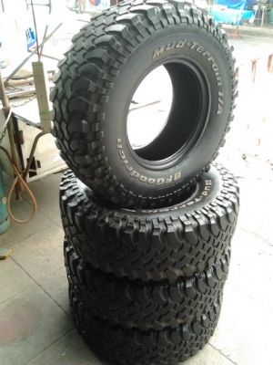 ขายยาง BF Mud 32/11.5/15 สภาพสวยๆ 1 ชุด