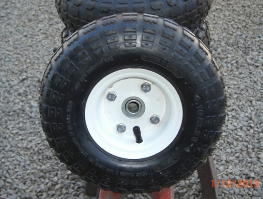 ล้อยางสารพัดประโยชน์ แบบเติมลมได้ 4.10/3.50 - 4 เพลา 5/8" ล้อยางสารพัดประโยชน์ แบบเติมลมได้ 4.10/3.50 - 4 เพลา 5/8"