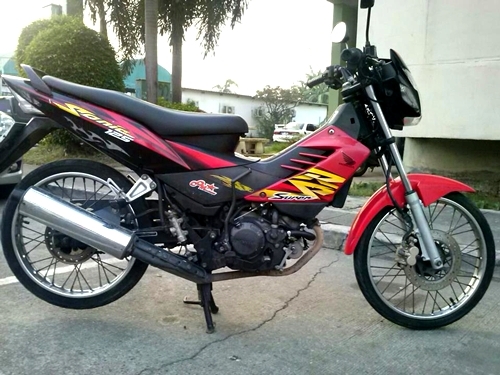 ขายด่วน SONIC ปี 48 สตาร์ทมือ ตัวใหม่แท้ๆเดิมทั้งคัน สวยๆ ราคา 25,500 บาทเท่านั้น รับรองคุ้มค่า เอกสารชุดโอนครบ ภาษีไม่ขาด