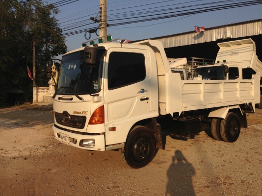 ขายรถบรรทุกฮีโน่ดั้ม 4.20 เมตรปี49 เมก้า FC 145 แรงม้า