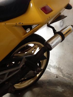 ลดราคาคับล้มโปรเจ็กขายด่วนvfr750 มีอินวอยตามสภาพไม่ติดคับอะไหล่ครบเ อาไปปั่นได้คับ