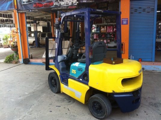 ขายฟอร์คลิฟต์ KOMATSU FD25T-12 TURBO ( ดีเซล ) เกียร์ AT 2.5 TON ขอบคุณมากครับผู้ไม่ประสงค์ออกนาม กทม ขายฟอร์คลิฟต์ KOMATSU FD25T-12 TURBO ( ดีเซล ) เกียร์ AT 2.5 TON ขอบคุณมากครับผู้ไม่ประสงค์ออกนาม กทม