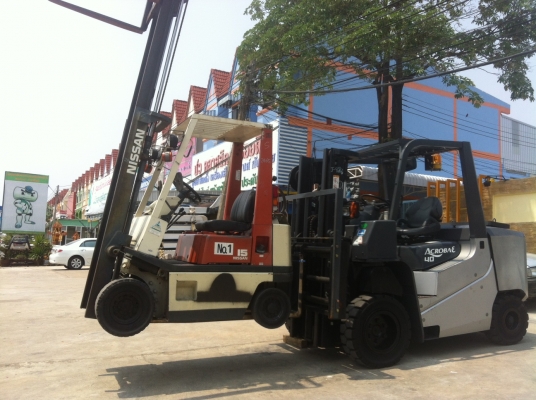 ขายฟอร์คลิฟต์ FORKLIFT TCM AT 3TON SIDE SHIF ระบบล้อเลี้ยว 180 องศา ขอบคุณมากครับพี่ ระพินย์ ขายฟอร์คลิฟต์ FORKLIFT TCM AT 3TON SIDE SHIF ระบบล้อเลี้ยว 180 องศา ขอบคุณมากครับพี่ ระพินย์