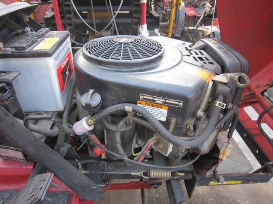 ขาย รถตัดหญ้านั่งขับ SHIBAURA รุ่น LT16B มือสองญี่ปุ่น