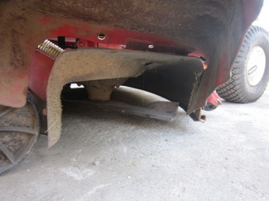 ขาย รถตัดหญ้านั่งขับ SHIBAURA รุ่น LT16B มือสองญี่ปุ่น