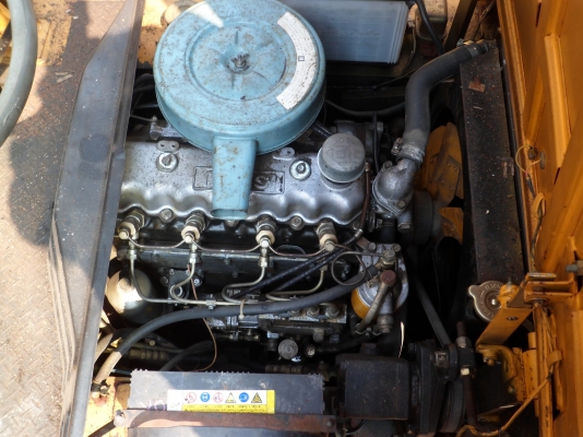 ขายรถยก komatsu fd 2.5 ตัน