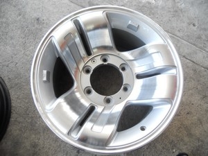 ขายแม็กjrd 15 6h139.7 4x4 et-10ราคาถูกๆครับ