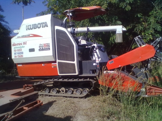 ขายด่วน  รถเกี่ยวข้าว KUBOTA  DC-95GM