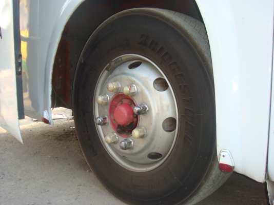 ด่วน.....ลดราคาพิเศษกระหนำ ขายด่วน--รถบัส6ล้อ