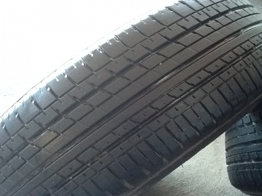 ขายล้อเดิม Honda ขอบ15 4รู100 พร้อมยางสวยๆ