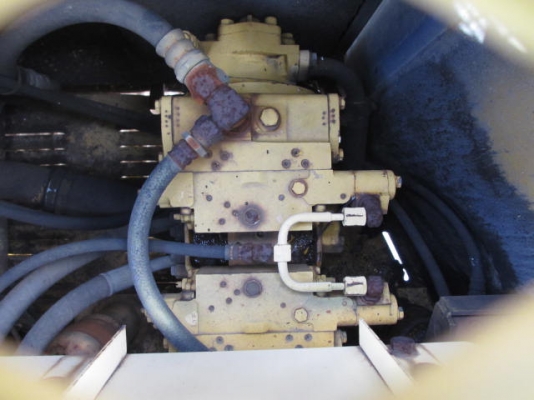 รถขุดดิน PC60-6 สภาพสวย รถเก่านอก ไม่เคยใช้งานในไทย โทร.081-373-0559 รถขุดดิน PC60-6 สภาพสวย รถเก่านอก ไม่เคยใช้งานในไทย โทร.081-373-0559