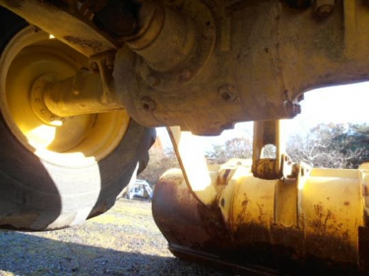 รถตักล้อยาง  WA100-3  สภาพสวย  รถเก่านอก ยังไม่เคยใช้งานในไทย  โทร.081-373-0559