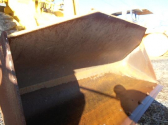 รถตักล้อยาง  WA100-3  สภาพสวย  รถเก่านอก ยังไม่เคยใช้งานในไทย  โทร.081-373-0559