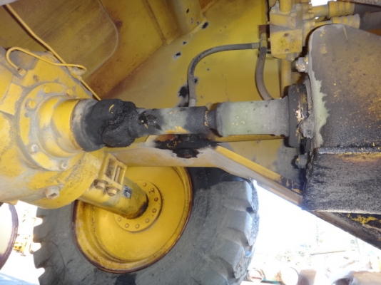 รถตักล้อยาง  WA200-1 สภาพสวย  รถเก่านอก  ไม่เคยใช้งานในไทย  โทร.081-373-0559