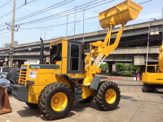 รถตักล้อยาง  WA150-1 สภาพสวย  รถเก่านอก  ไม่เคยใช้งานในไทย  โทร.081-373-0559