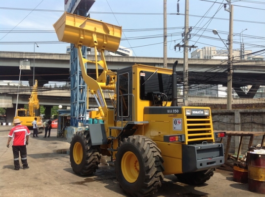 รถตักล้อยาง  WA150-1 สภาพสวย  รถเก่านอก  ไม่เคยใช้งานในไทย  โทร.081-373-0559