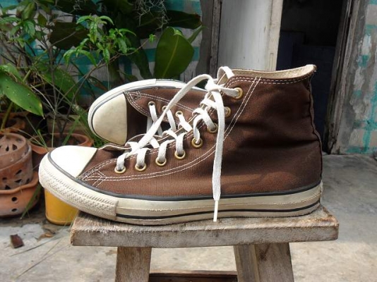 นอกเรื่อง ขาย Converse Made in Usa 2 คู่ครับ ราคาไม่แรง