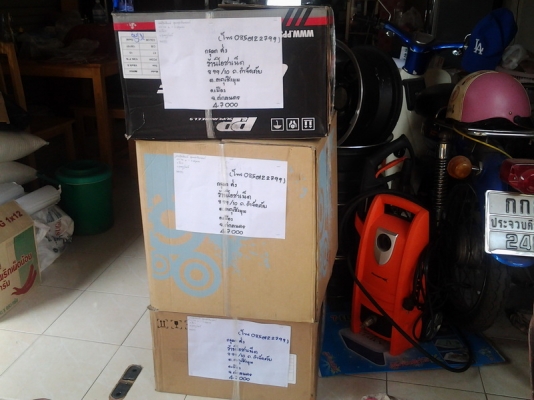 ขายล้อแม็กออฟลึก ขนาด 15 นิ้ว 6 รู 139.7 et-30 กว้าง 8.5 นิ้ว