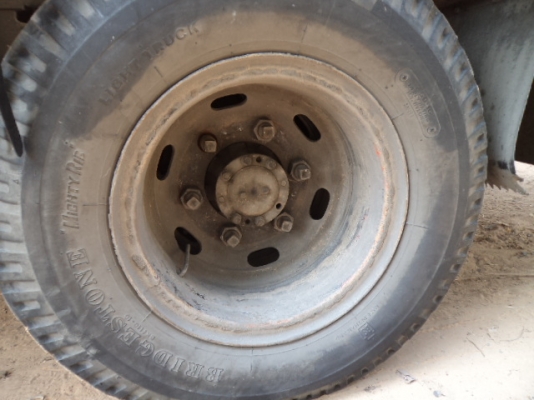 ขายรถ6ล้อมิตซู เครื่อง140แรงม้า ช่วงยาว 5 เมตร สภาพดีพร้อมใช้งาน