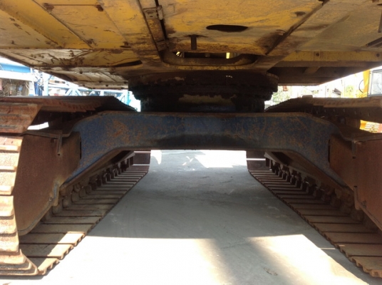 รถขุดดิน  SK200-1 มาร์คทรี  แผ่นใบแทรคใหญ่ รถเก่านอก  ไม่เคยใช้งานในไทย โทร.081-373-0559