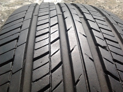 ขายยาง215/60/16 ปี 09 HANKOOK 1 ชุด  ราคา :  2,200.00  บาท