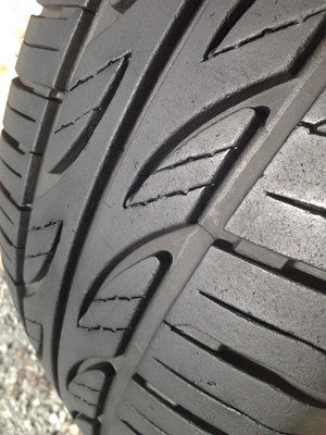 ขายยาง185/65/14 ปี 2609 GOODYEARS 1 ชุด  ราคา :  2,500.00  บาท