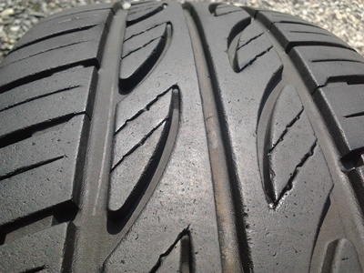 ขายยาง185/65/14 ปี 2609 GOODYEARS 1 ชุด  ราคา :  2,500.00  บาท