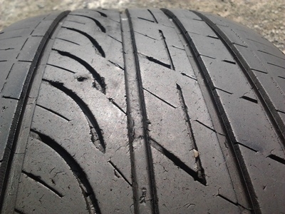 ขายยาง215/60/16 ปี 3510 BRIDERTONE TURANZA GR90 1 ชุด   ราคา :  2,200.00  บาท