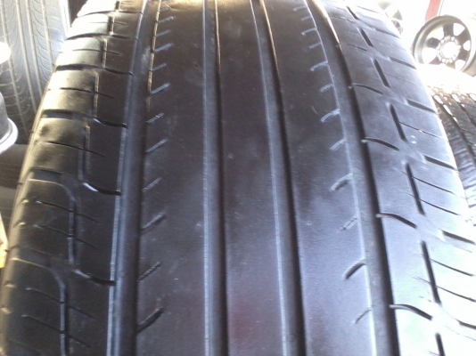 แม็กโตโยต้า ขอบ15  6รู พร้อมยางแม็คซิด 255/70/15 ปี10 ราคา12000 บาท