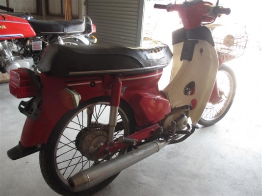 ขาย C700 มีเล่มทะเบียนอะไหร่เดิมๆเกือบครบ (จัดส่งได้ครับ)