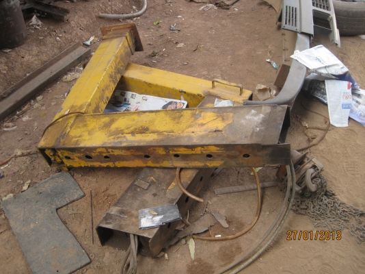 ขายเครน UNIC TADANO 5ตัน 4ตัน 3ตัน สั่งตรงจากนอกเลยครับ