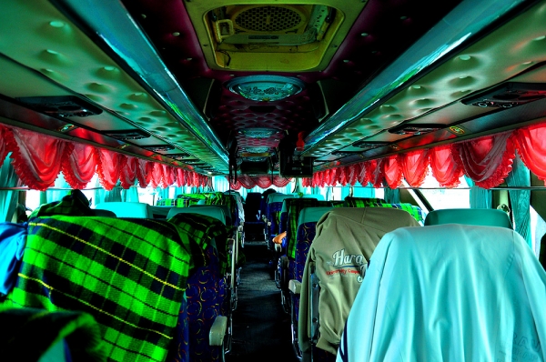 ขายด่วน 8 ล้อ NISSAN ขายด่วน 8 ล้อ NISSAN