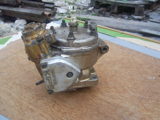 เสื้อ kr 1724