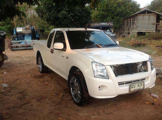 ขายด่วนและถูกๆ รถเก๋ง นิสสันเทรนท่า 39.000 ติดแก๊ส พร้อมใช้ พร้อมโอน ติดแก๊สแล้ว