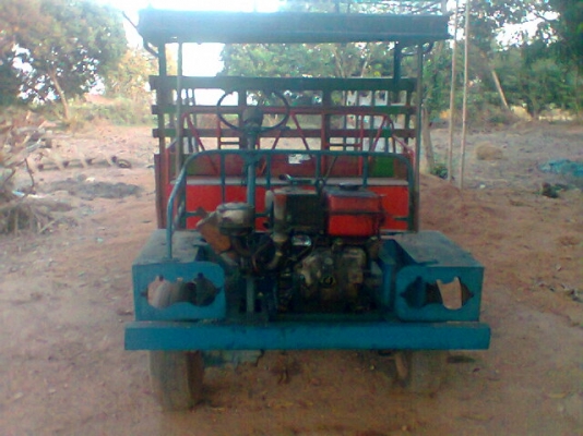 อีแต๋นพร้อมเครื่อง ยันม่าหัวขาว 13แรง อีแต๋นพร้อมเครื่อง ยันม่าหัวขาว 13แรง