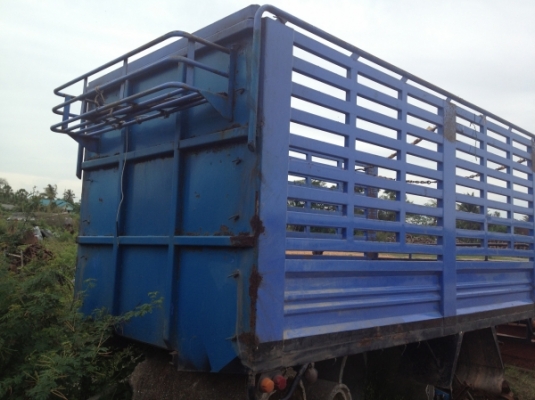 ขายกระบะ6ล้อ ยกลงจากNPR