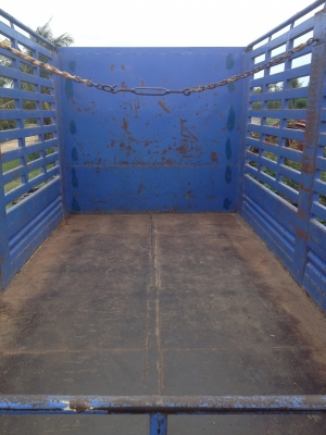 ขายกระบะ6ล้อ ยกลงจากNPR