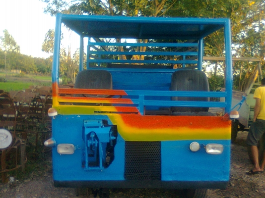 คุณแต๋น ดั๊มได้ 6 ตัน เครื่องอิซุซุ 75 ฝาดำ