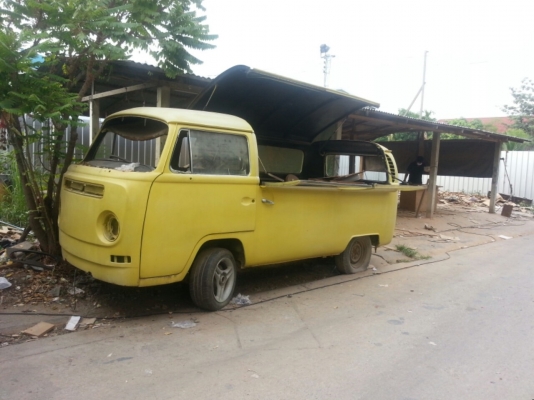 ขายโครงรถตู้โฟล์คทำบาร์น้ำ