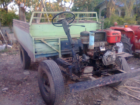 คุณแต๋น 4 ล้อ เครื่องยันมาร์ 8 แรง