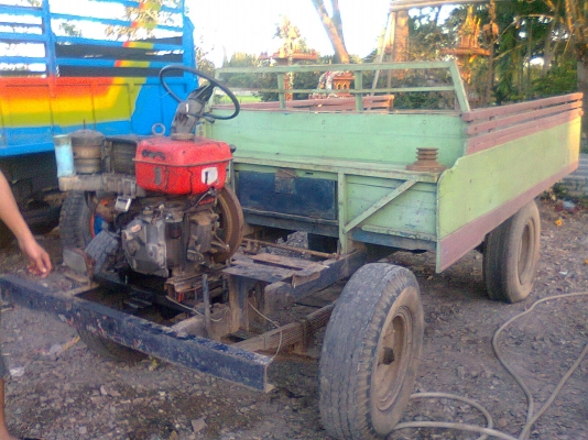 คุณแต๋น 4 ล้อ เครื่องยันมาร์ 8 แรง