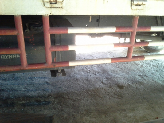 ขายด่วนไม่ค่อยได้ใช้งานประกอบตรงรุ่น  ยาง 900   น็อต8ตัวคัตซีใหญ่ตลอดเส้นเพิ่มรูปใหม่แล้วครับ  ไม่มีที่จอดครับ  สงขลาครับจ