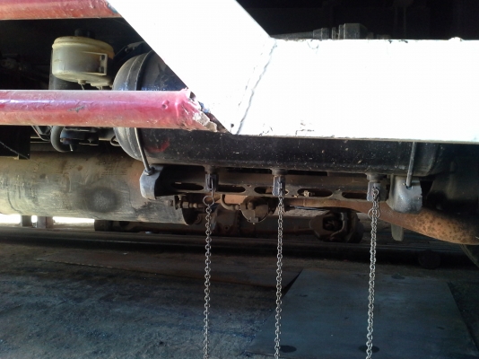 ขายด่วนไม่ค่อยได้ใช้งานประกอบตรงรุ่น  ยาง 900   น็อต8ตัวคัตซีใหญ่ตลอดเส้นเพิ่มรูปใหม่แล้วครับ  ไม่มีที่จอดครับ  สงขลาครับจ